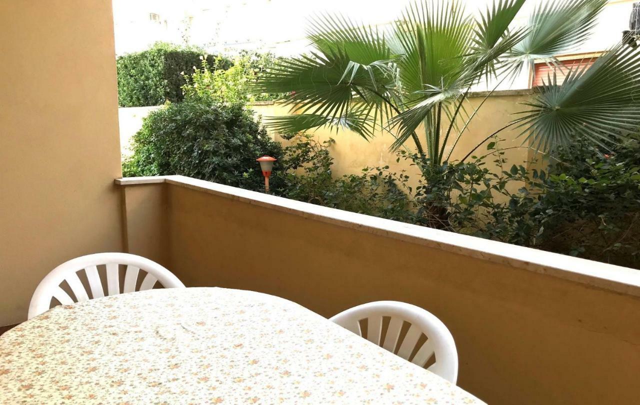 Appartamento Con Giardino Sul Mare ガリポリ エクステリア 写真