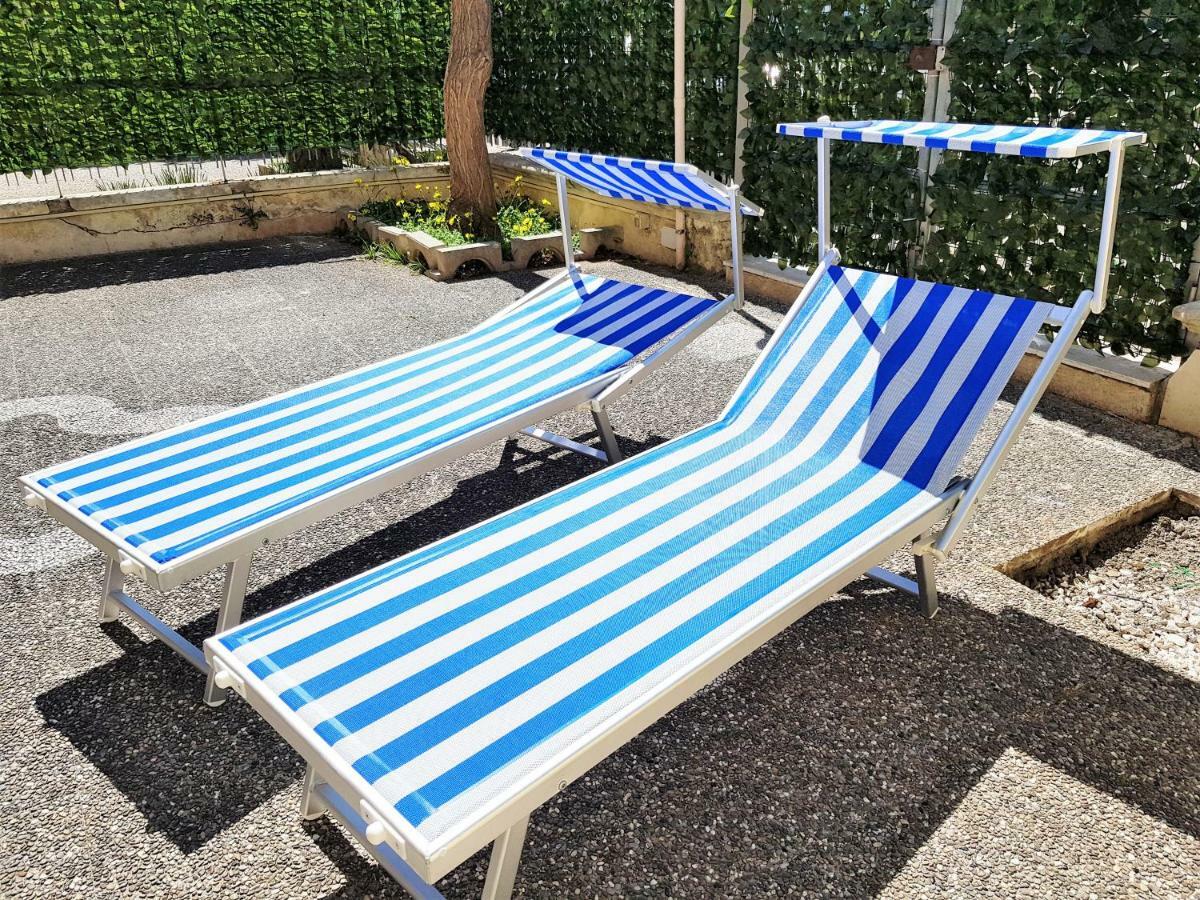 Appartamento Con Giardino Sul Mare ガリポリ エクステリア 写真